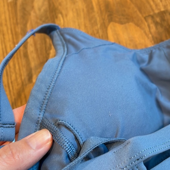 LORNA JANE DUSTY BLUE LADDER BACK BUILT IN BRA CAMISOLE WORKOUT TANK MESH CUTOUT - Picture 8 of 9